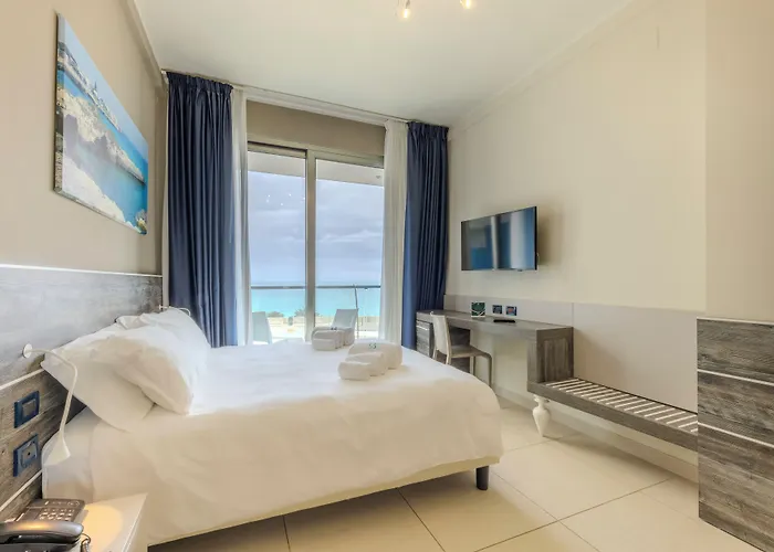 Hoteles en Torre dell'Orso