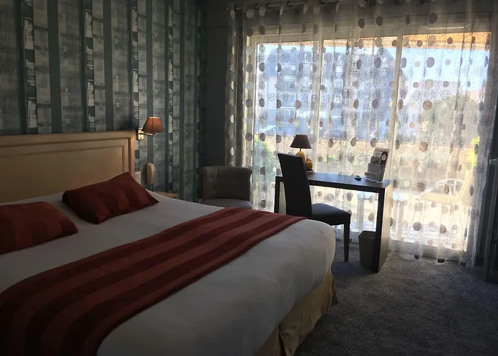 Bagnoles Hotel - Contact Hotel Bagnoles de l'Orne Normandie