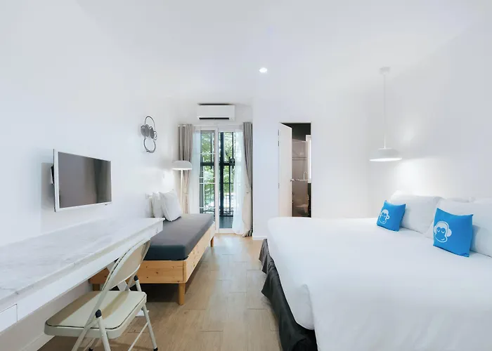 Blu Monkey Boutique Samkong, Formerly Blu Monkey Bed & Breakfast Phuket