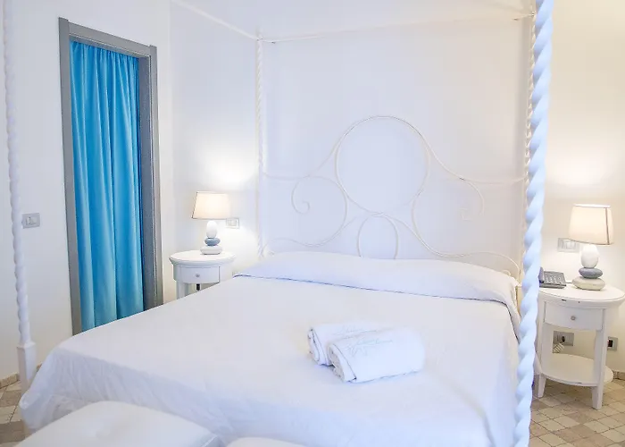 Hotel Cutimare - Aeolian Charme Acquacalda