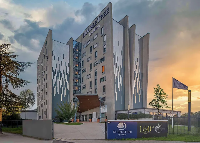 Doubletree By Hilton Lyon Eurexpo & Spa Saint-Priest 