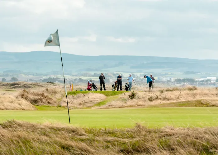 Hotels in Girvan