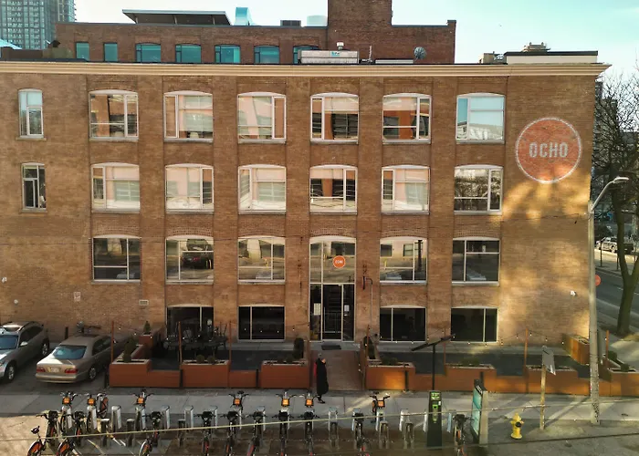 Hotel Ocho