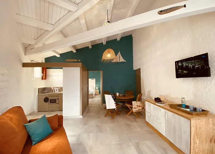 La Cotiniere Hotels