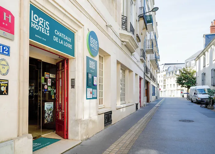Logis Hôtel Des Châteaux De La Loire Tours