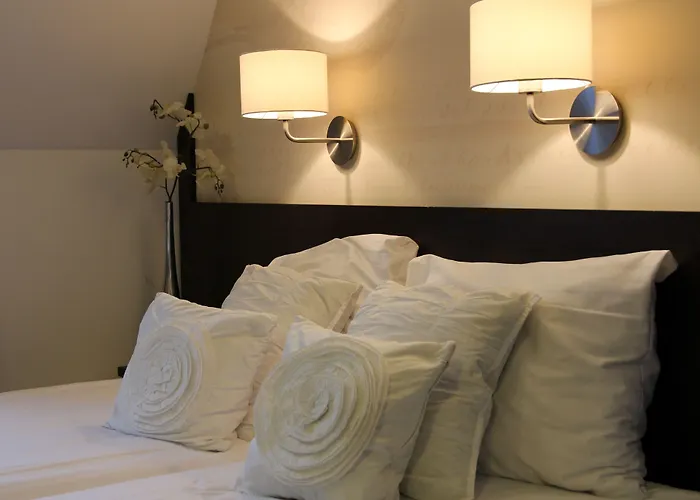 Nuenen Hotels
