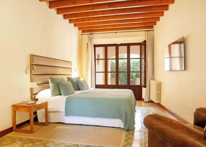 Hotels in Deià