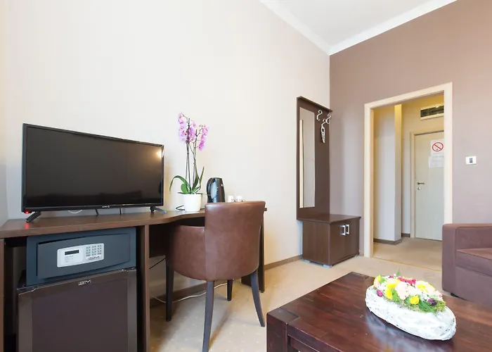 Belgrade City Hotel
