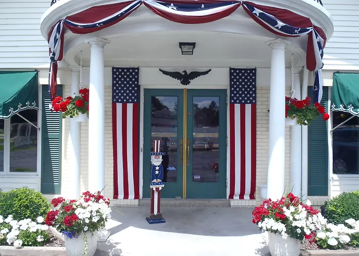 Glass House Inn Erie Near I-90 & I-79 Kearsarge