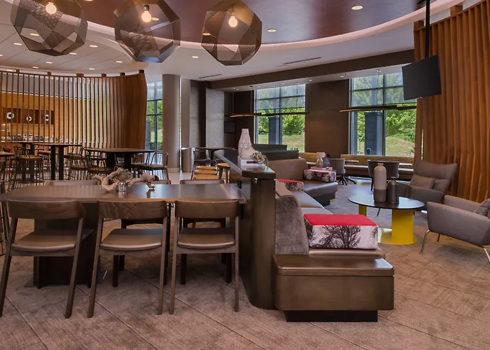 Springhill Suites Pittsburgh Southside Works