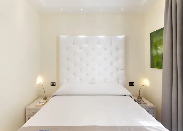 Palazzo Tritone & Abagnale Bed and Breakfast Sorrento