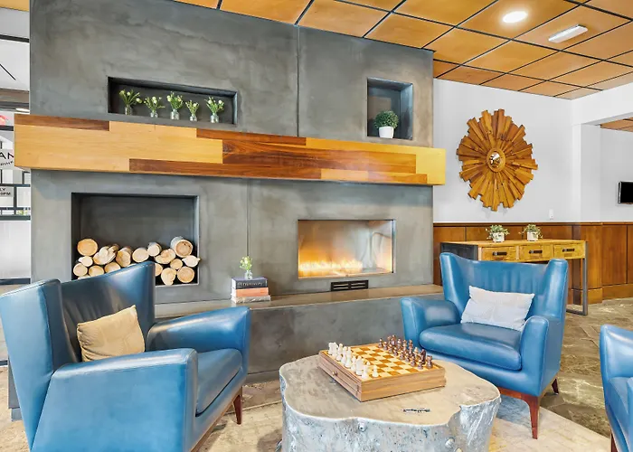 Oxford Hotel Bend