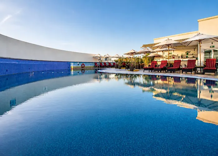 Sunday Hotel Holiday International Dubaï