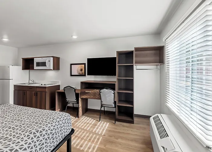 Woodspring Suites Austin North I-35