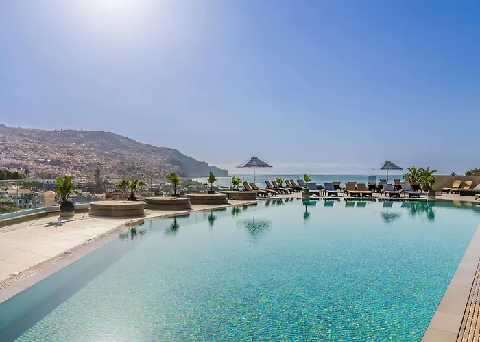 The Views Baia - Adults Only Hotel Funchal 