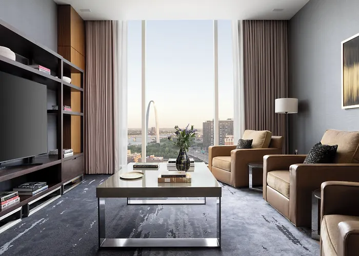 Four Seasons St. Louis Hotel