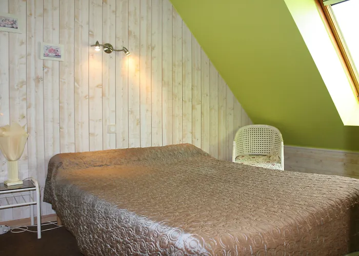 Plouharnel Hotels