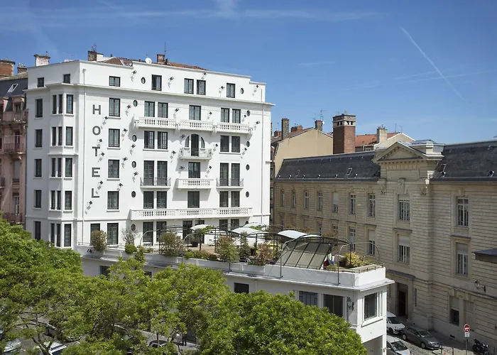 Collège Hôtel Lione