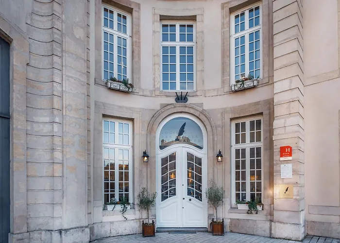 Hotel Litteraire Stendhal Et Spa