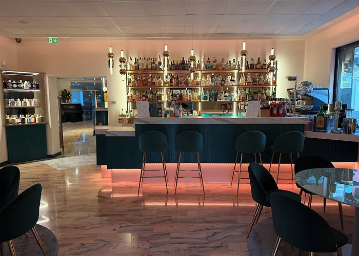 Green Park Hotel
