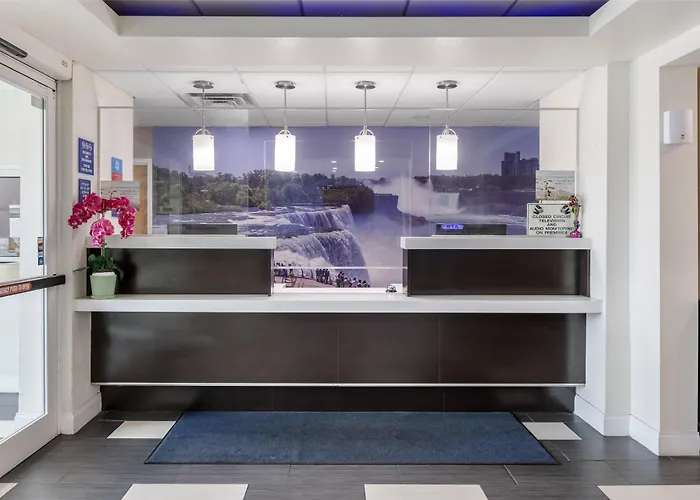 Surestay Plus Hotel By Best Western Niagara Falls East