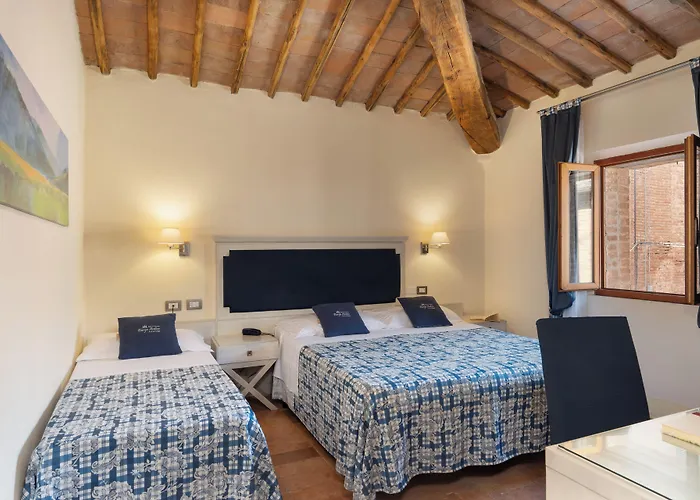 Hotel Borgo Antico Monteroni dʼArbia