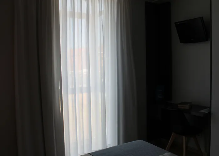Hotel Barajas Plaza Madrid
