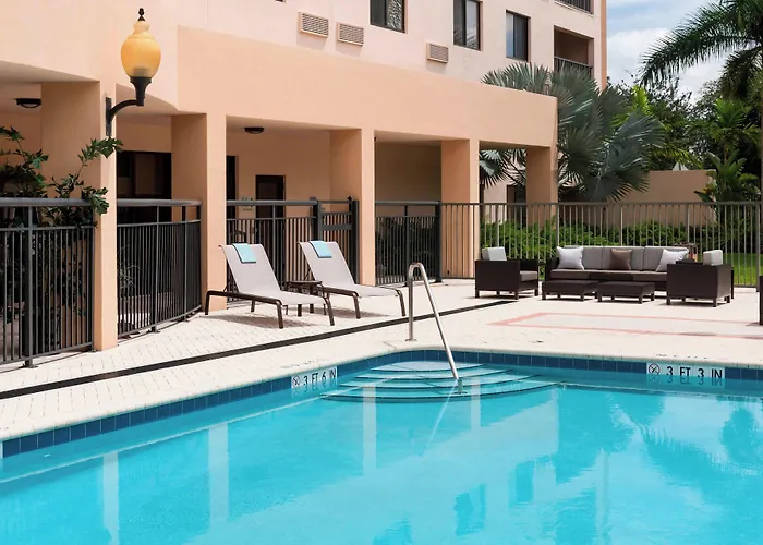 Courtyard By Marriott Miami At Dolphin Mall Sweetwater