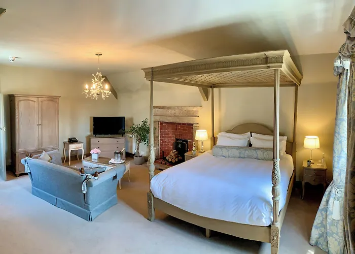 Mortons Manor