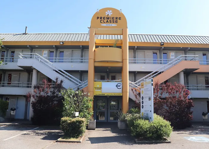 Premiere Classe Lyon Est - Bron Eurexpo Décines-Charpieu