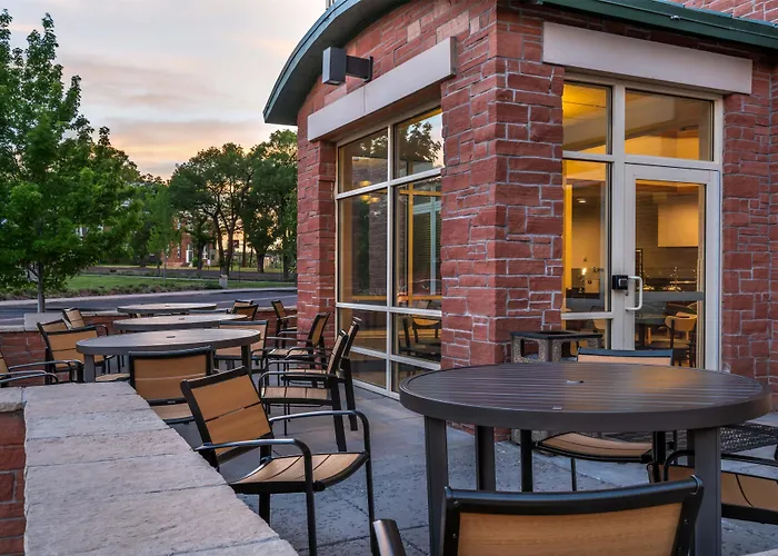 Drury Inn & Suites Flagstaff