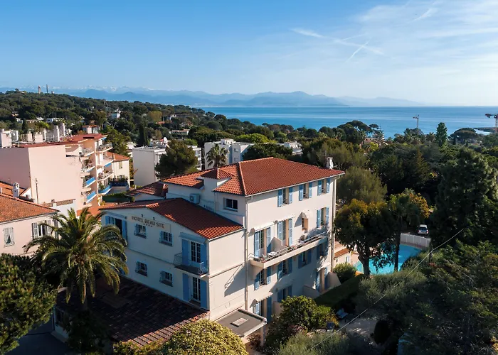 Luxury Hotels in Antibes