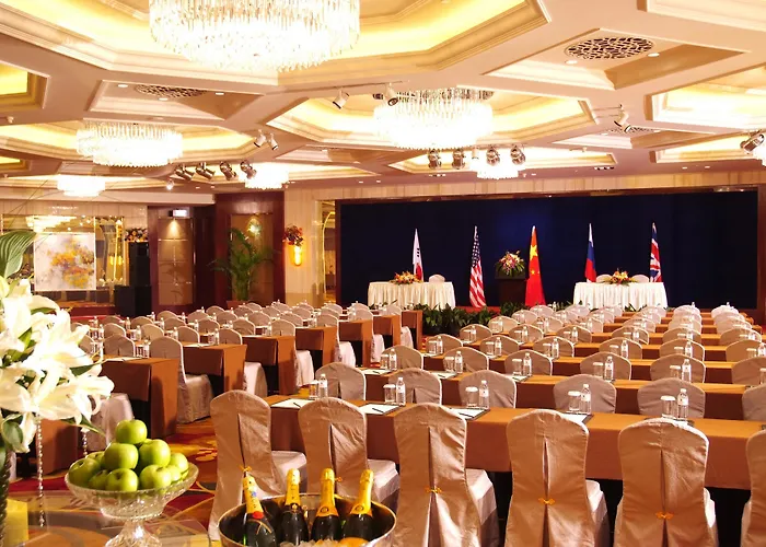 Jinling Purple Mountain Hotel Shanghai（Shanghai Grand Trustel Purple Mountain Hotel）
