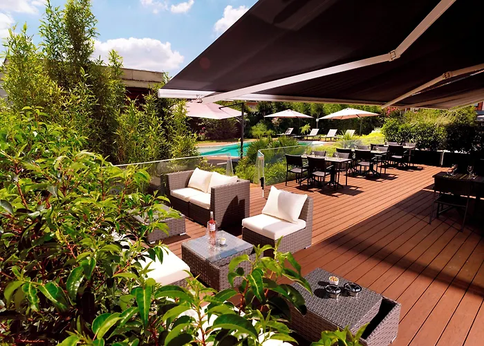 Monclar-de-Quercy Hotels