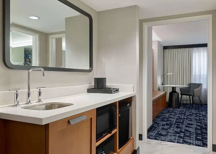 Embassy Suites By Hilton Washington Dc Convention Center