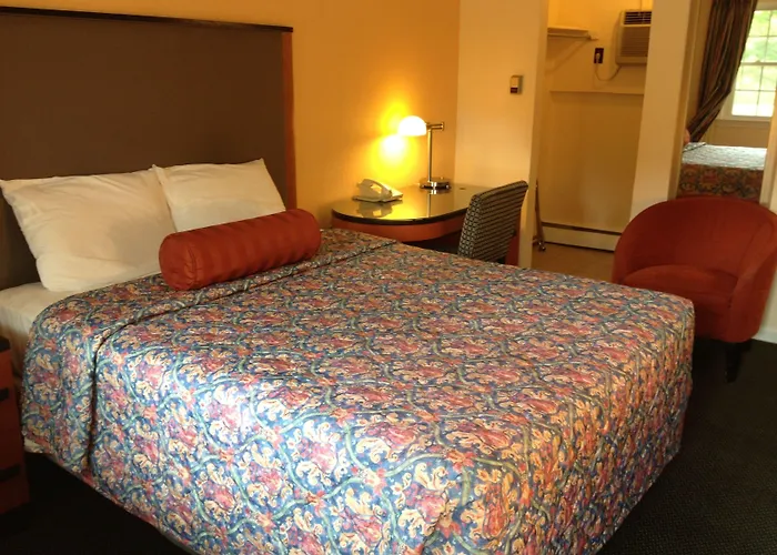 Sentinel Motel West Chester