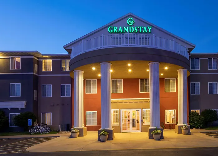 Grandstay Hotel & Suites Ames