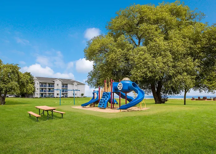 Best Western Harbour Pointe Lakefront Saint Ignace