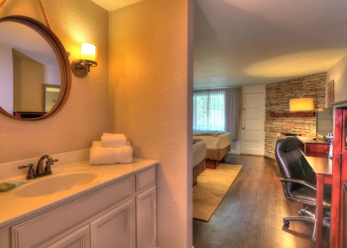 River Edge Inn Gatlinburg