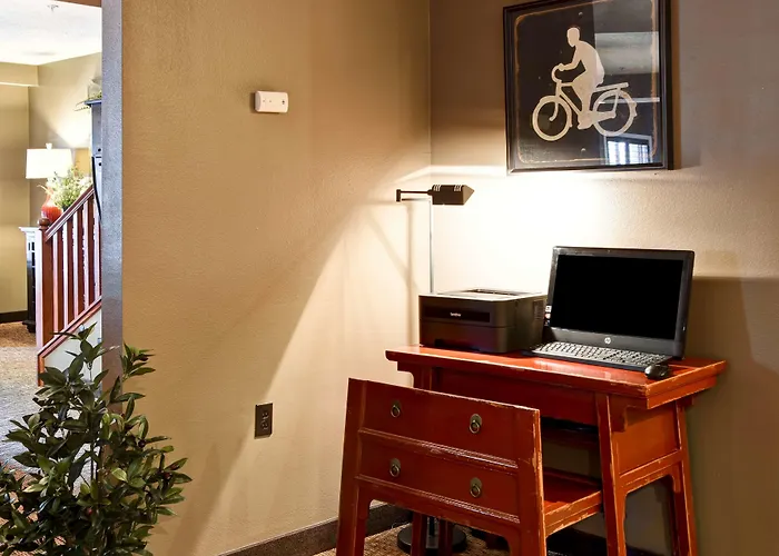 Grandstay Hotel & Suites La Crosse