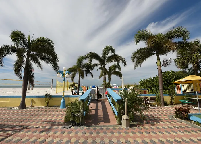 Plaza Beach Hotel - Beachfront Resort