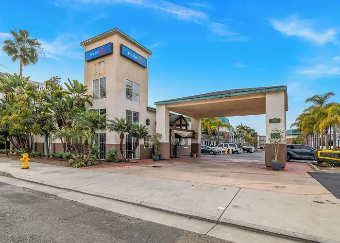 Oceanside, Ca - Marina / Camp Pendleton Hotel