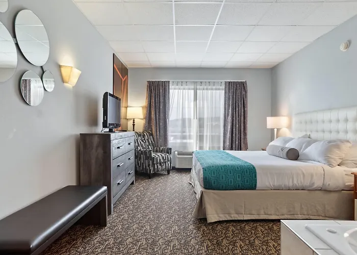 Elevation Inn & Suites, Trademark Collection By Wyndham Downtown Rapid City- Walking Distance To The Monument