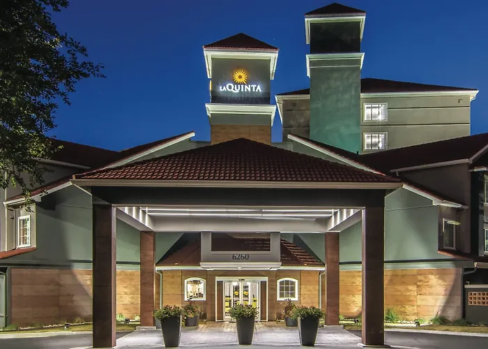 La Quinta By Wyndham Atlanta Perimeter Medical