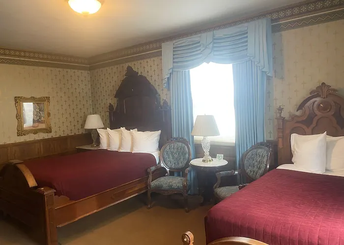 Strater Hotel