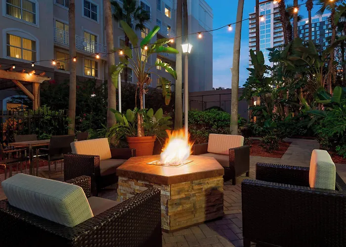 Courtyard Tampa Downtown Hotel