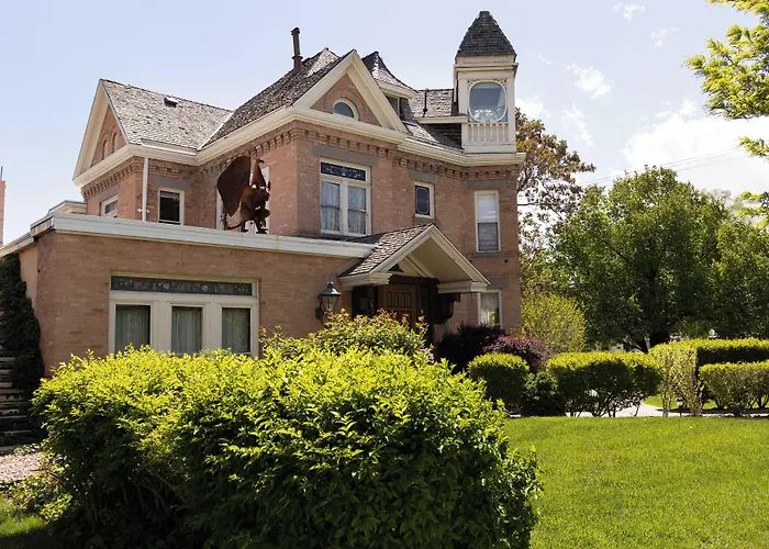 Hines Mansion