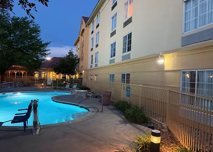 La Quinta By Wyndham Pueblo
