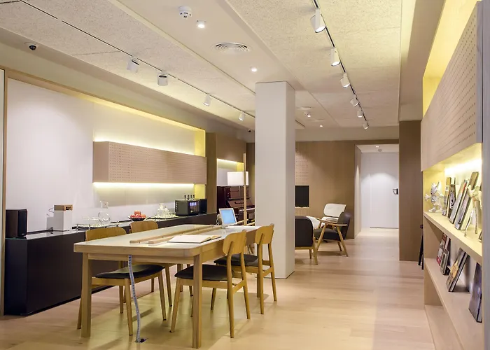 Aparthotel Silver Barcellona