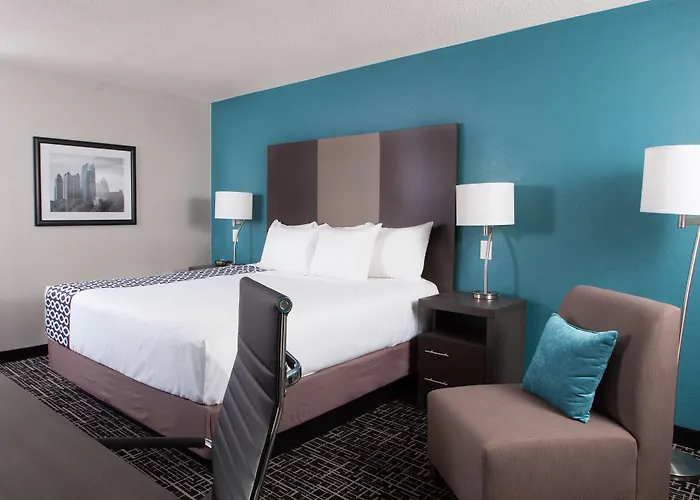 La Quinta By Wyndham Atlanta Airport North